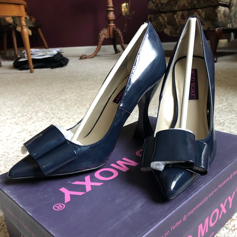MOJO MOXY “Jacqueline” Patent Leather Pump